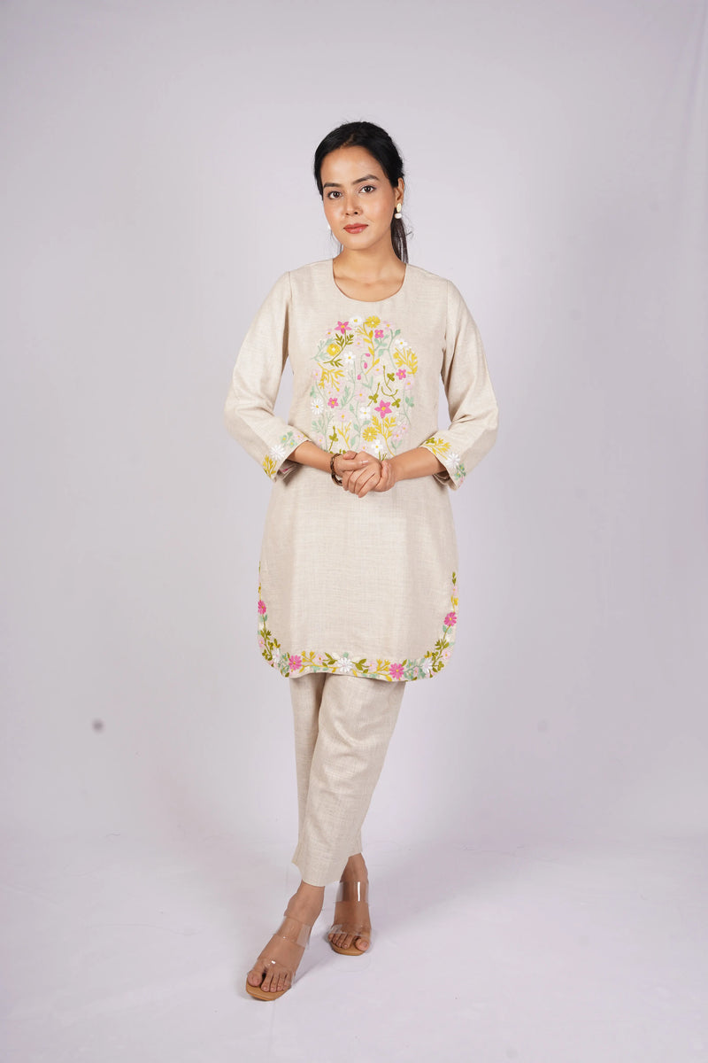 Neer Aangan Set